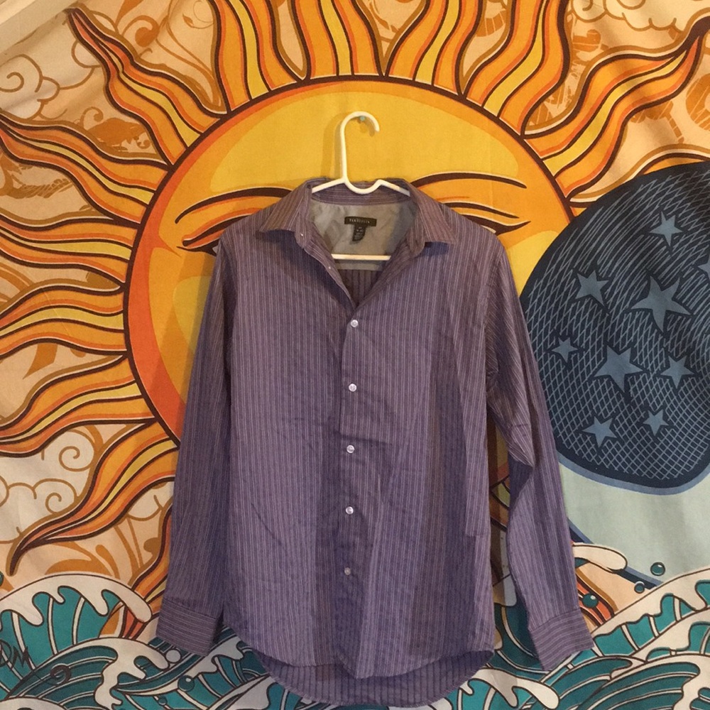 Van Heusen button down  size Small